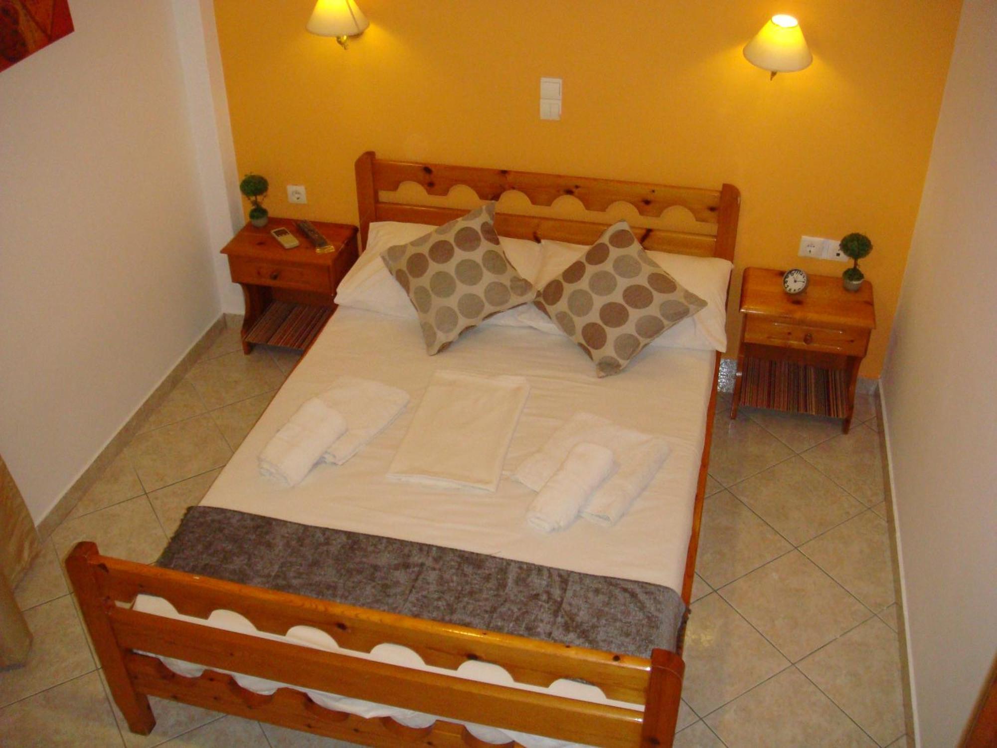Boussetil Rooms Capanmat Tínos Buitenkant foto