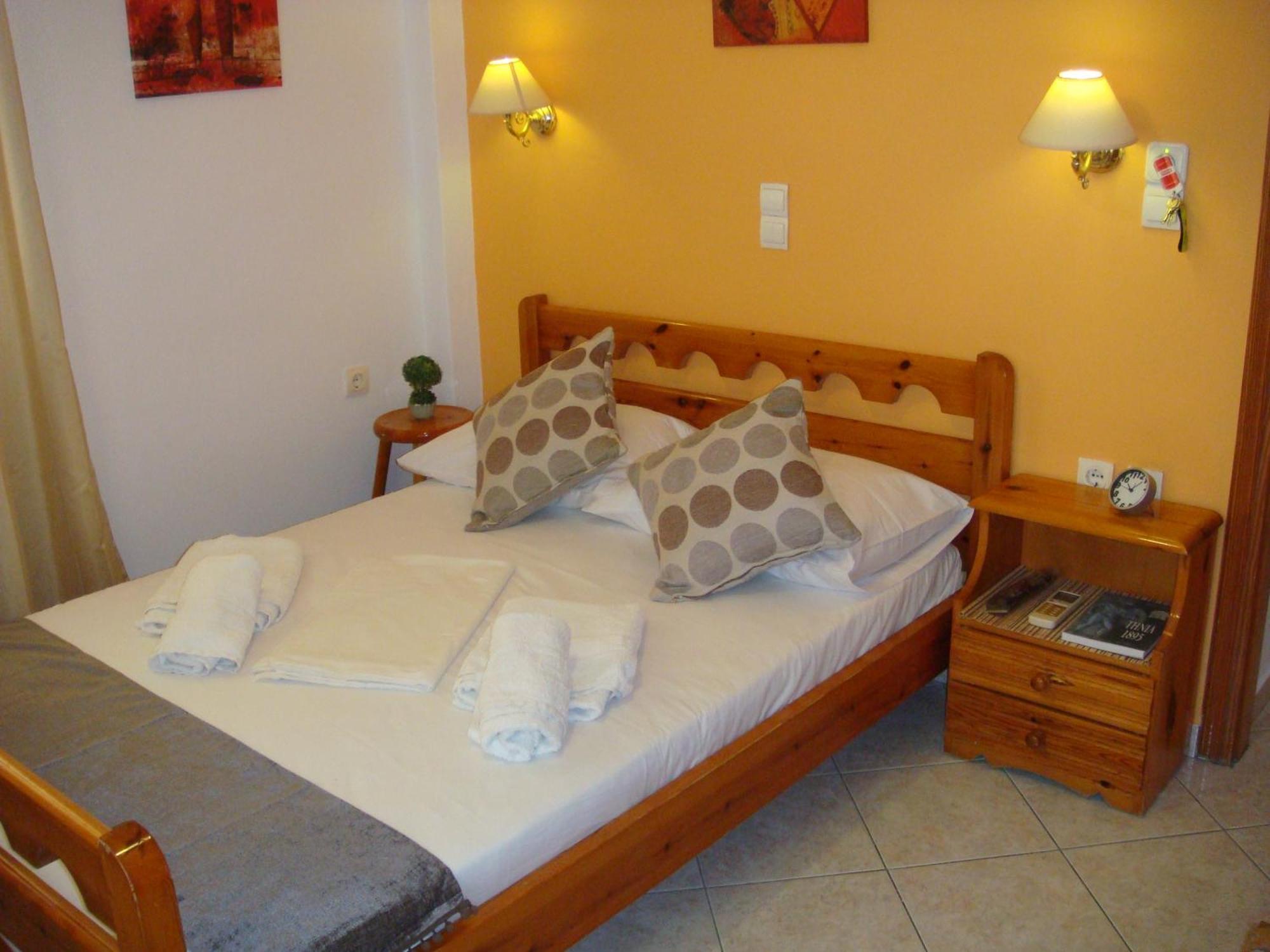Boussetil Rooms Capanmat Tínos Buitenkant foto